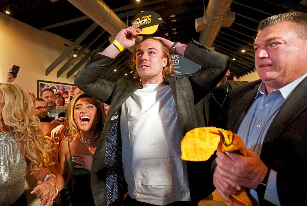 20) Steelers — Kenny Pickett, QB, 6-3, 217 pounds, Pittsburgh